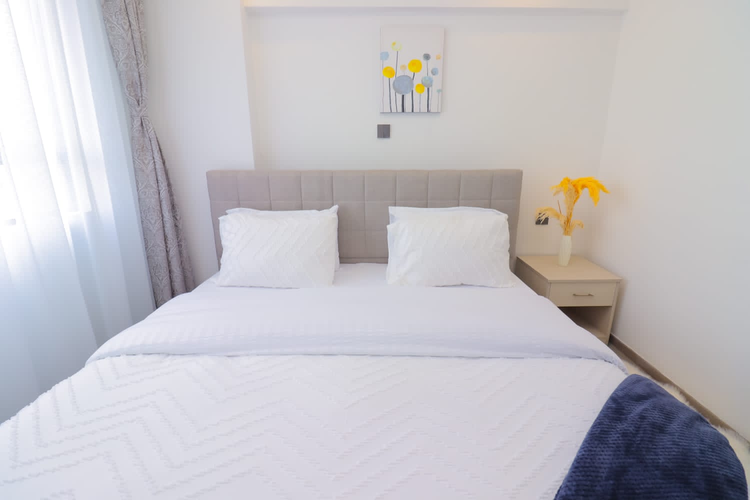 Fully Furnished I bedroom To Let