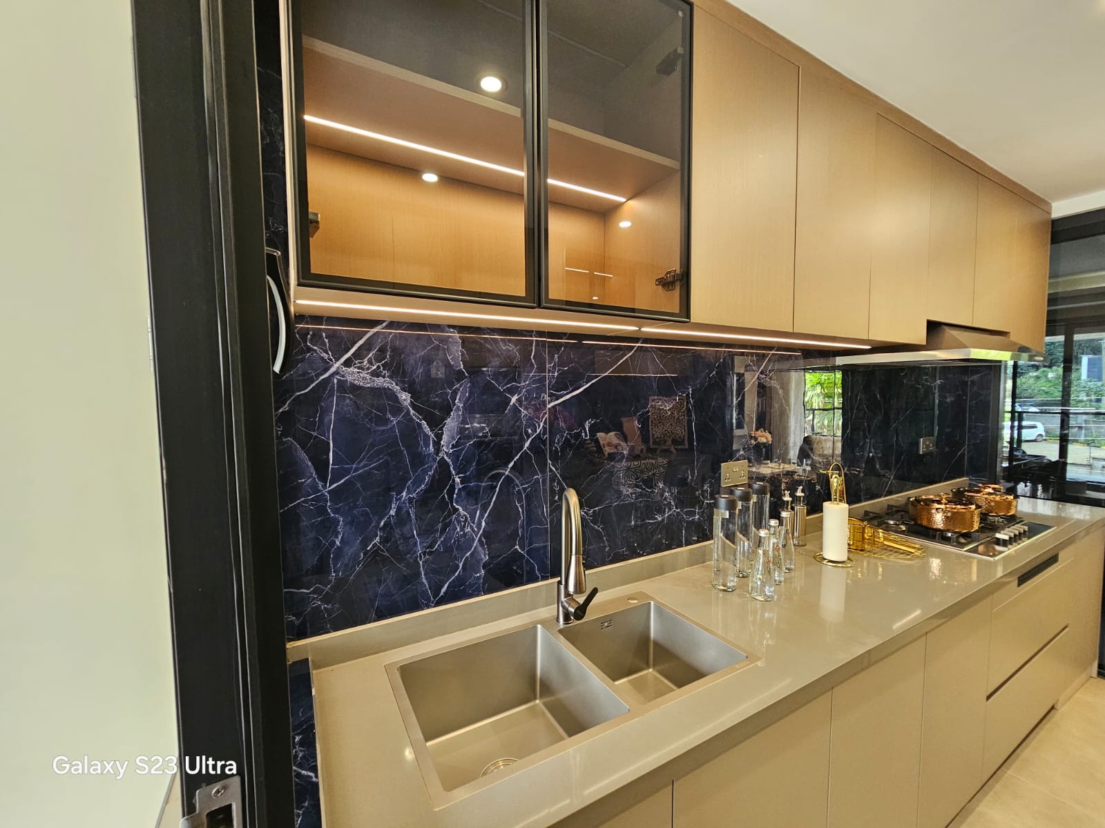 A- One Pandora Westlands- Luxury 2,3 and 4 beds(Plus DSQ)