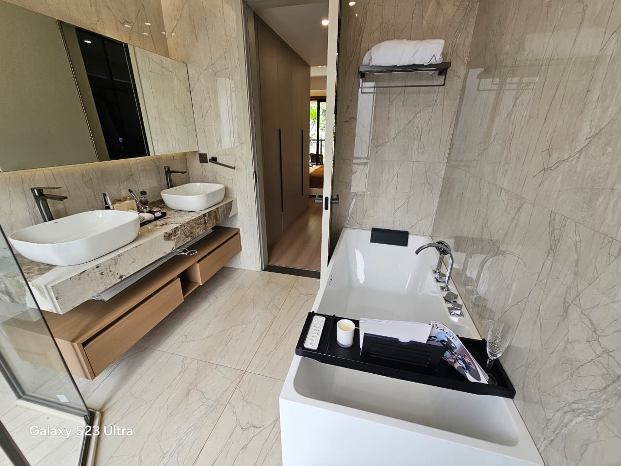 A- One Pandora Westlands- Luxury 2,3 and 4 beds(Plus DSQ)