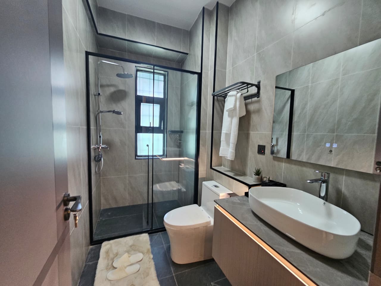 Crystal Oak Residency Kileleshwa- Luxury Apartment 3/4/5 Beds(DSQ)