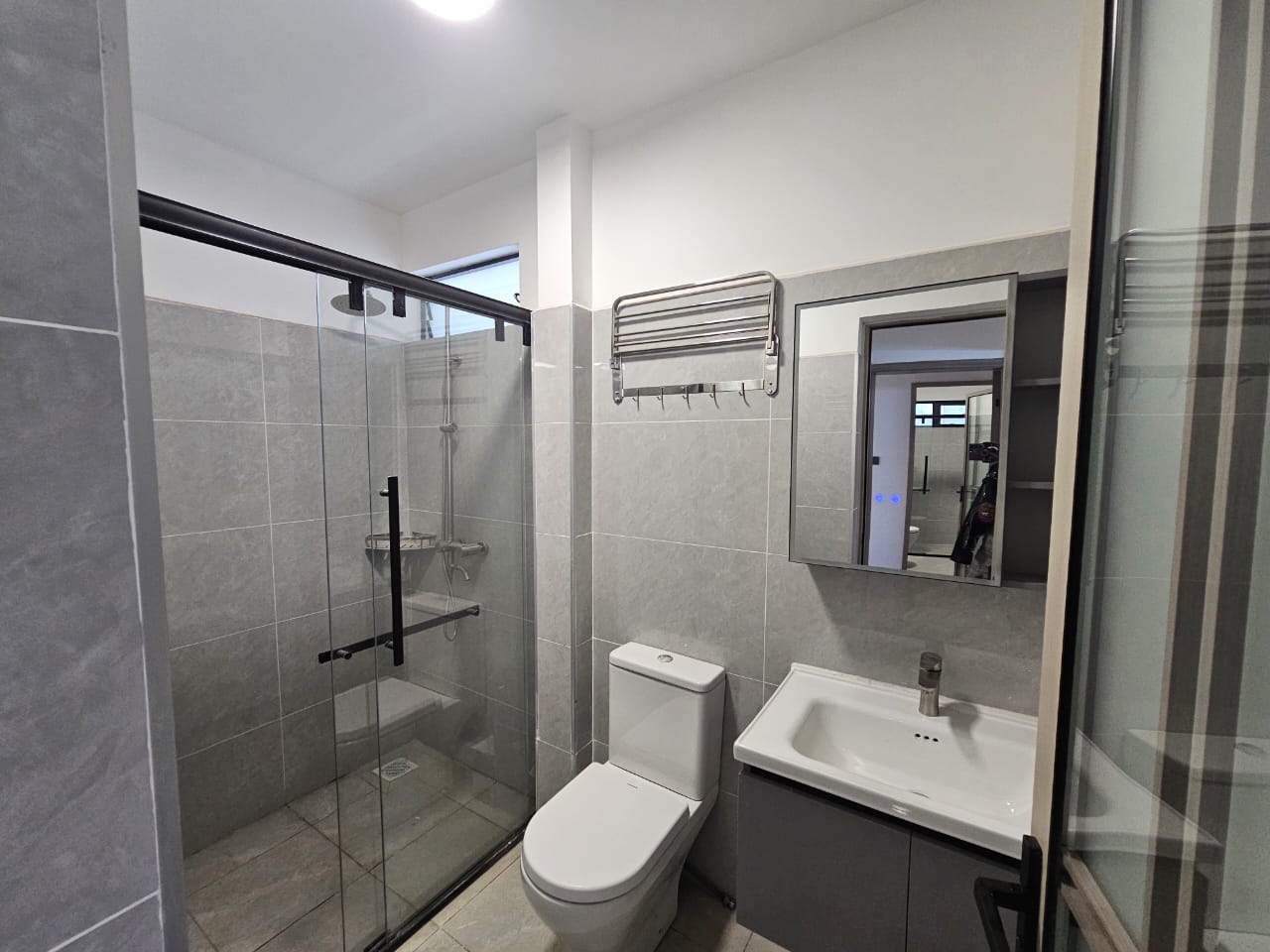 City Oasis Garden Apartment Valley Arcades Lavington- Elegant studio,1,2 &3 beds